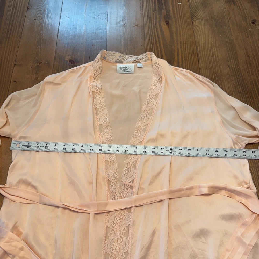 Marilyn Monroe by Warners Pink Silk Robe Women Size M/L Satin Lace - Picture 3 of 8